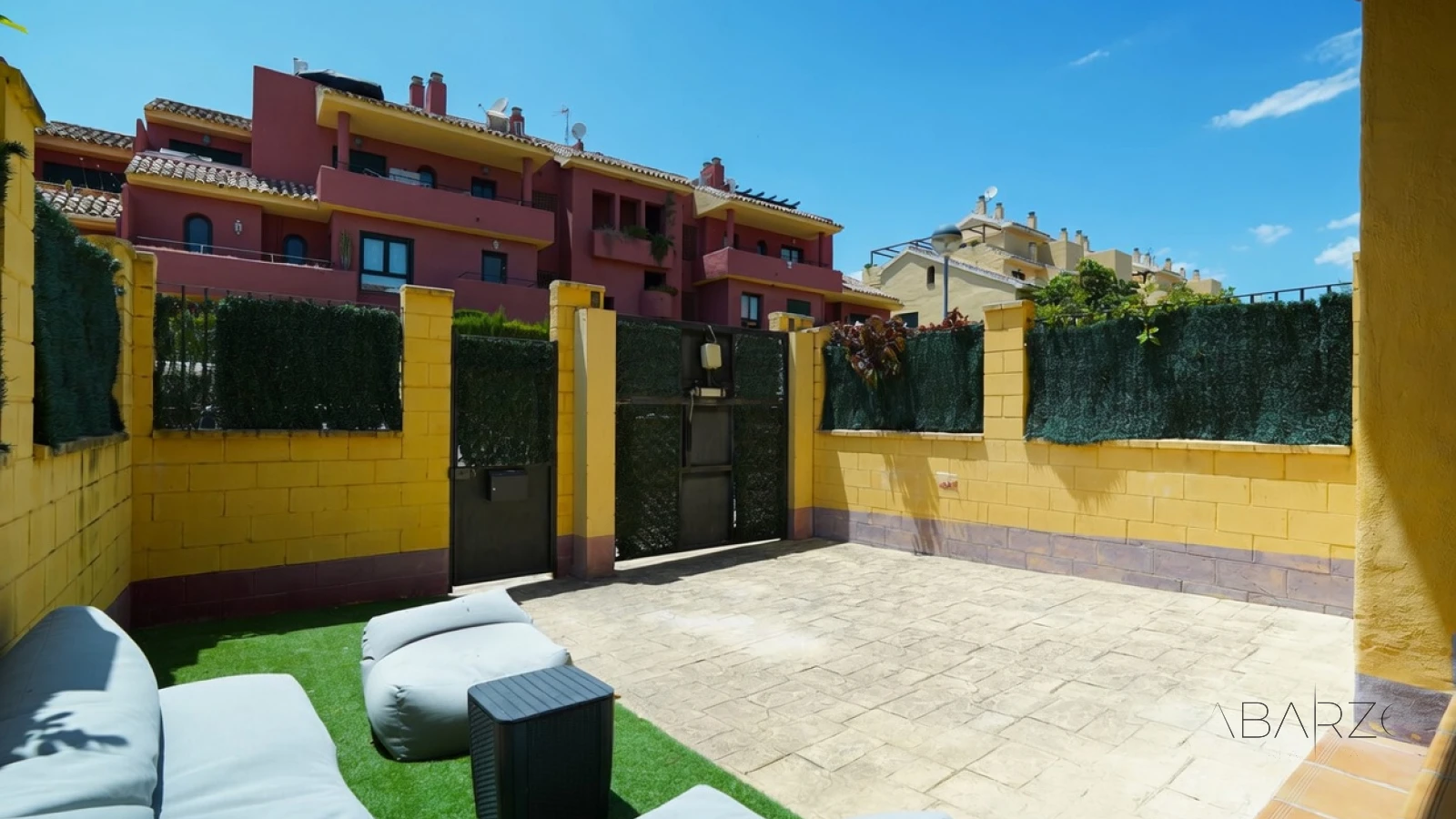 Townhouse with Private Pool near Services in Cancelada, Estepona — interior, New Golden Mile, Estepona (2 of 40)