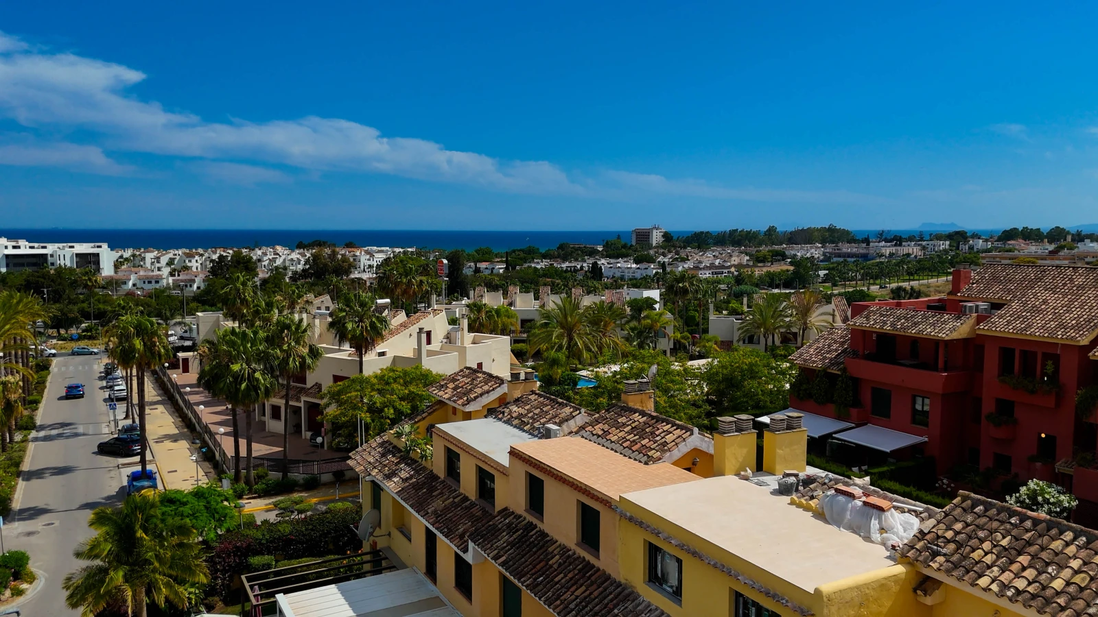 Townhouse with Private Pool near Services in Cancelada, Estepona — interior, New Golden Mile, Estepona (39 of 42)