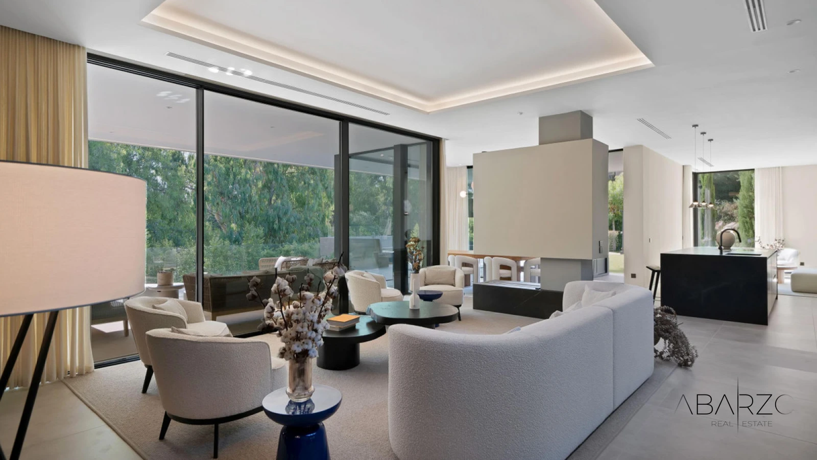 Contemporary Villa with Spa, Rooftop Jacuzzi and Infinity Pool in Nueva Andalucía — interior, Nueva Andalucía, Marbella (5 of 49)