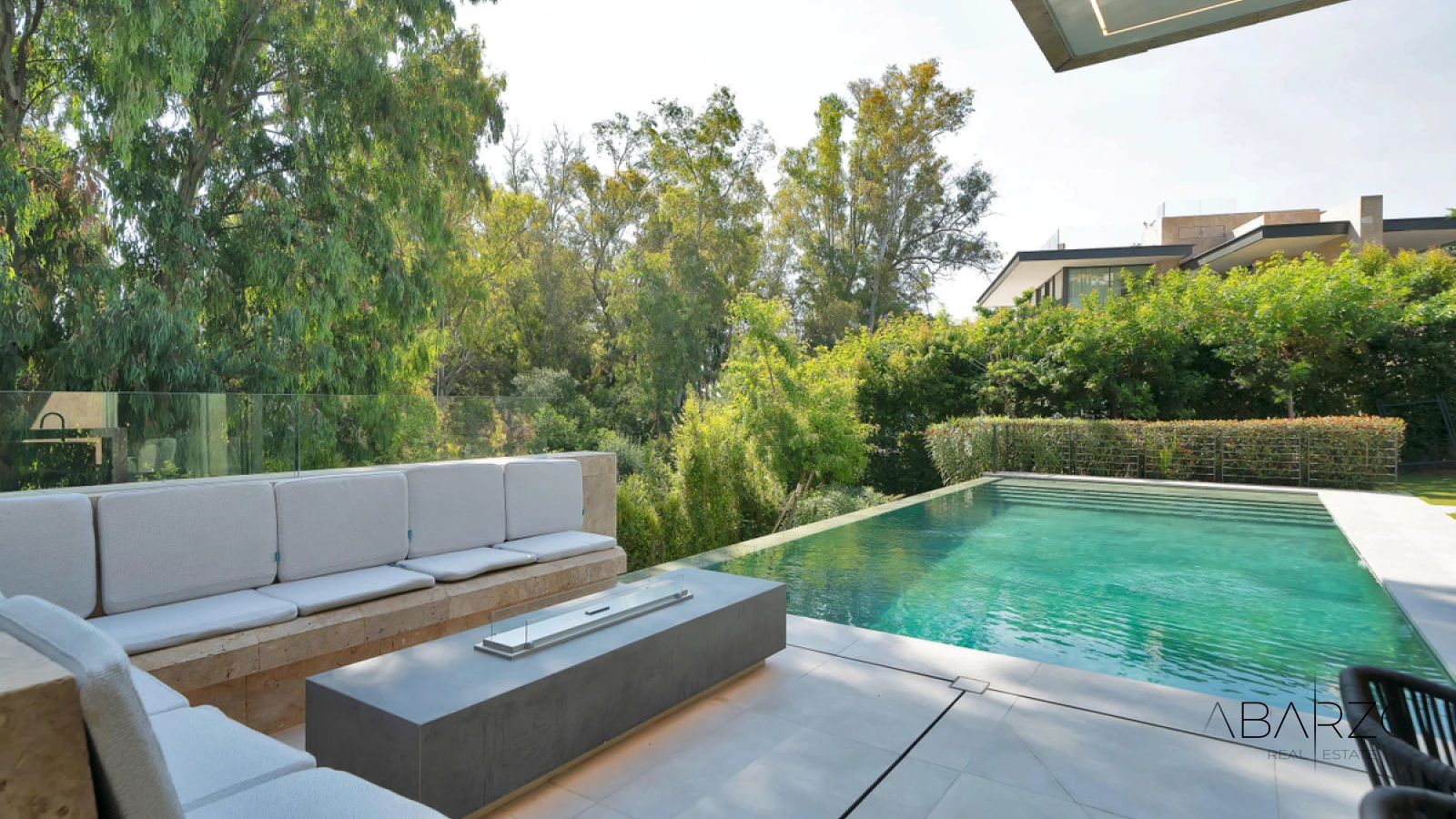 Contemporary Villa with Spa, Rooftop Jacuzzi and Infinity Pool in Nueva Andalucía — interior, Nueva Andalucía, Marbella (18 of 49)