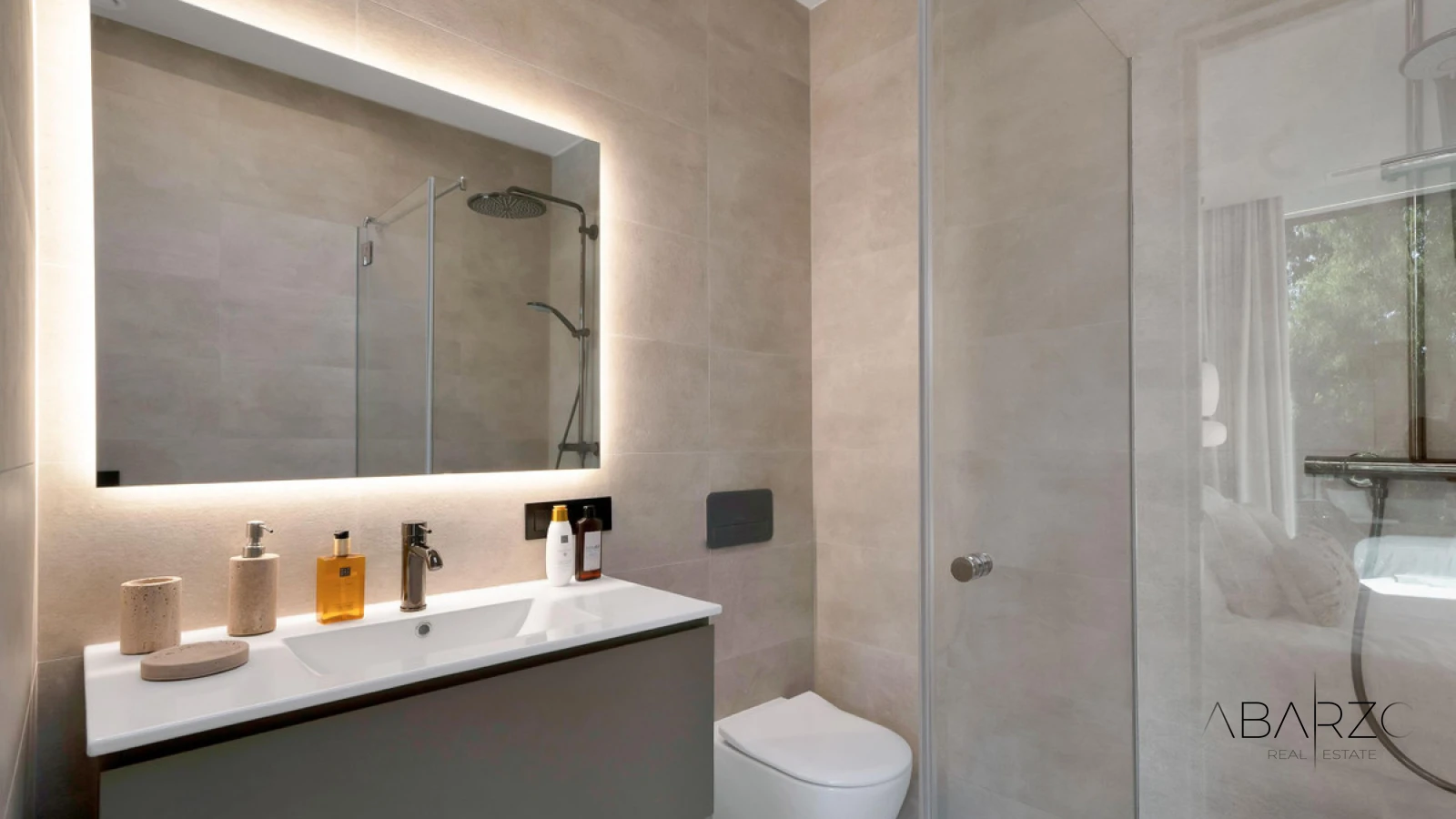 Contemporary Villa with Spa, Rooftop Jacuzzi and Infinity Pool in Nueva Andalucía — interior, Nueva Andalucía, Marbella (22 of 49)