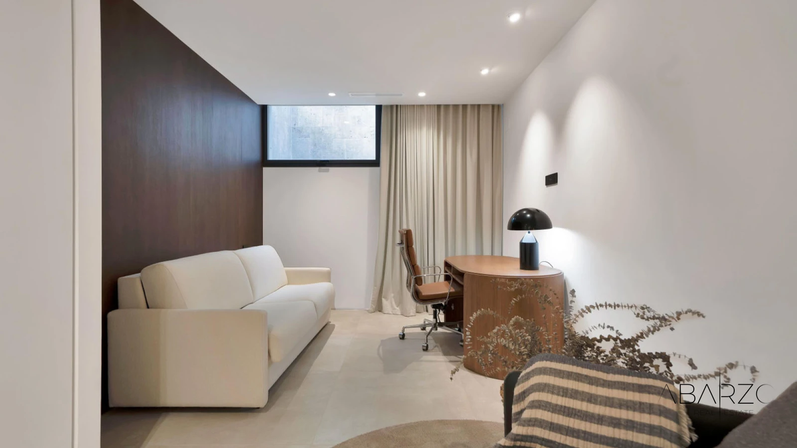 Contemporary Villa with Spa, Rooftop Jacuzzi and Infinity Pool in Nueva Andalucía — interior, Nueva Andalucía, Marbella (42 of 49)