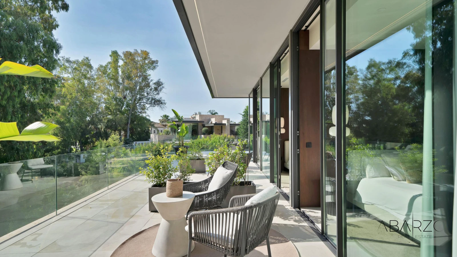 Contemporary Villa with Spa, Rooftop Jacuzzi and Infinity Pool in Nueva Andalucía — interior, Nueva Andalucía, Marbella (29 of 49)