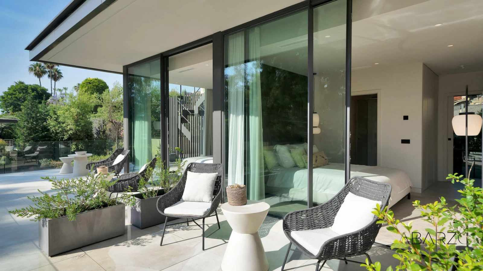 Contemporary Villa with Spa, Rooftop Jacuzzi and Infinity Pool in Nueva Andalucía — interior, Nueva Andalucía, Marbella (24 of 49)