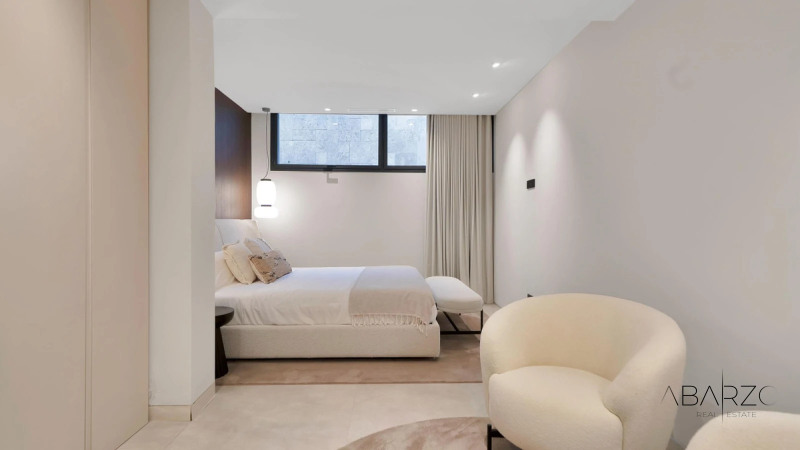 Contemporary Villa with Spa, Rooftop Jacuzzi and Infinity Pool in Nueva Andalucía — interior, Nueva Andalucía, Marbella (36 of 49)