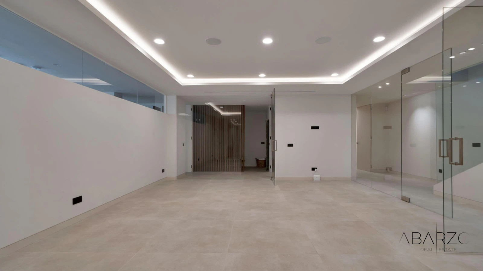 Contemporary Villa with Spa, Rooftop Jacuzzi and Infinity Pool in Nueva Andalucía — interior, Nueva Andalucía, Marbella (46 of 49)