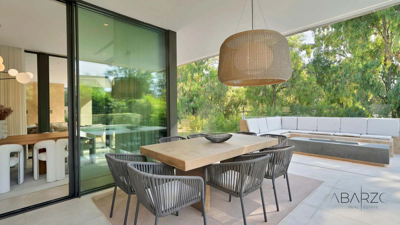 Contemporary Villa with Spa, Rooftop Jacuzzi and Infinity Pool in Nueva Andalucía — interior, Nueva Andalucía, Marbella (16 of 49)