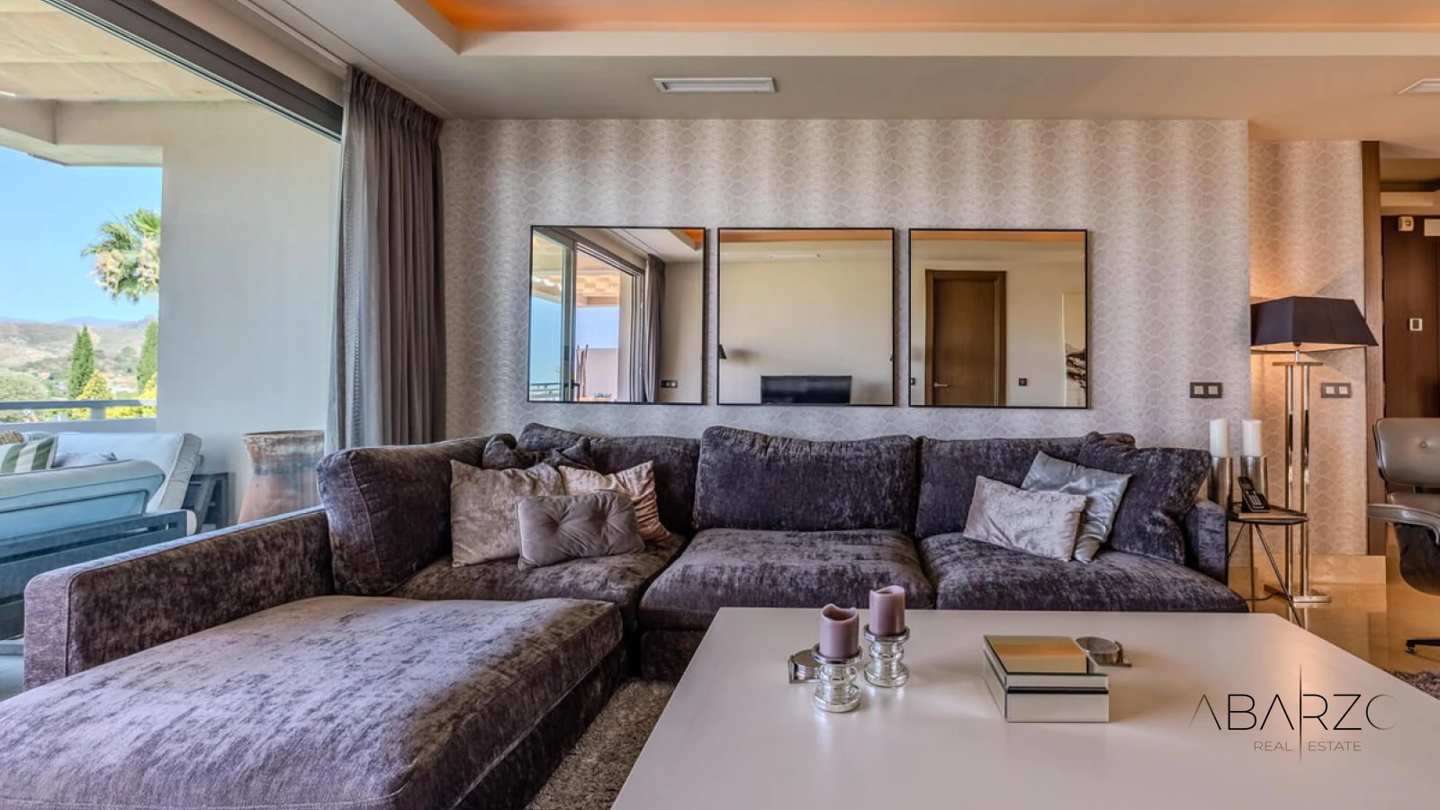 Turnkey Luxury Apartment with Private Terrace in Benahavis — interior, Los Arqueros, Benahavís (27 of 32)