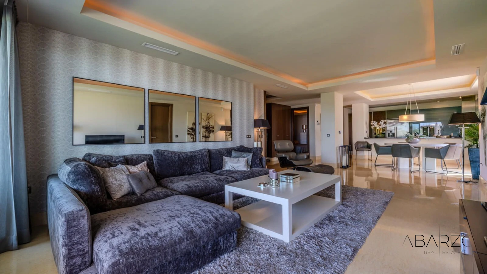 Turnkey Luxury Apartment with Private Terrace in Benahavis — interior, Los Arqueros, Benahavís (7 of 32)