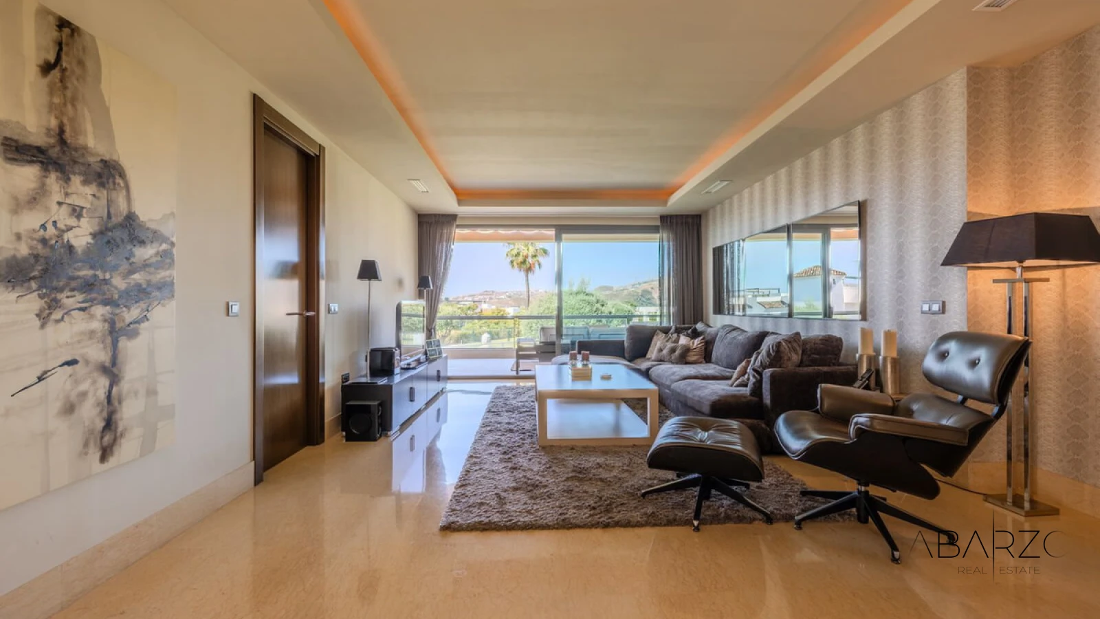 Turnkey Luxury Apartment with Private Terrace in Benahavis — interior, Los Arqueros, Benahavís (28 of 32)