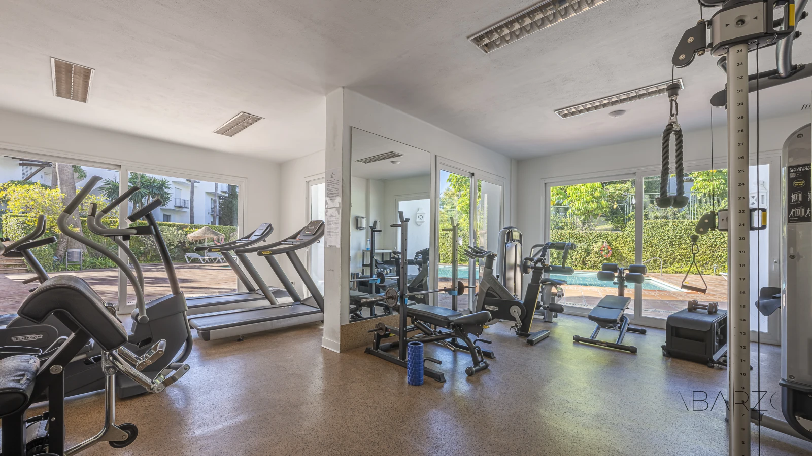 Renovated Apartment on the First Line in Estepona — interior, New Golden Mile, Estepona (23 of 30)