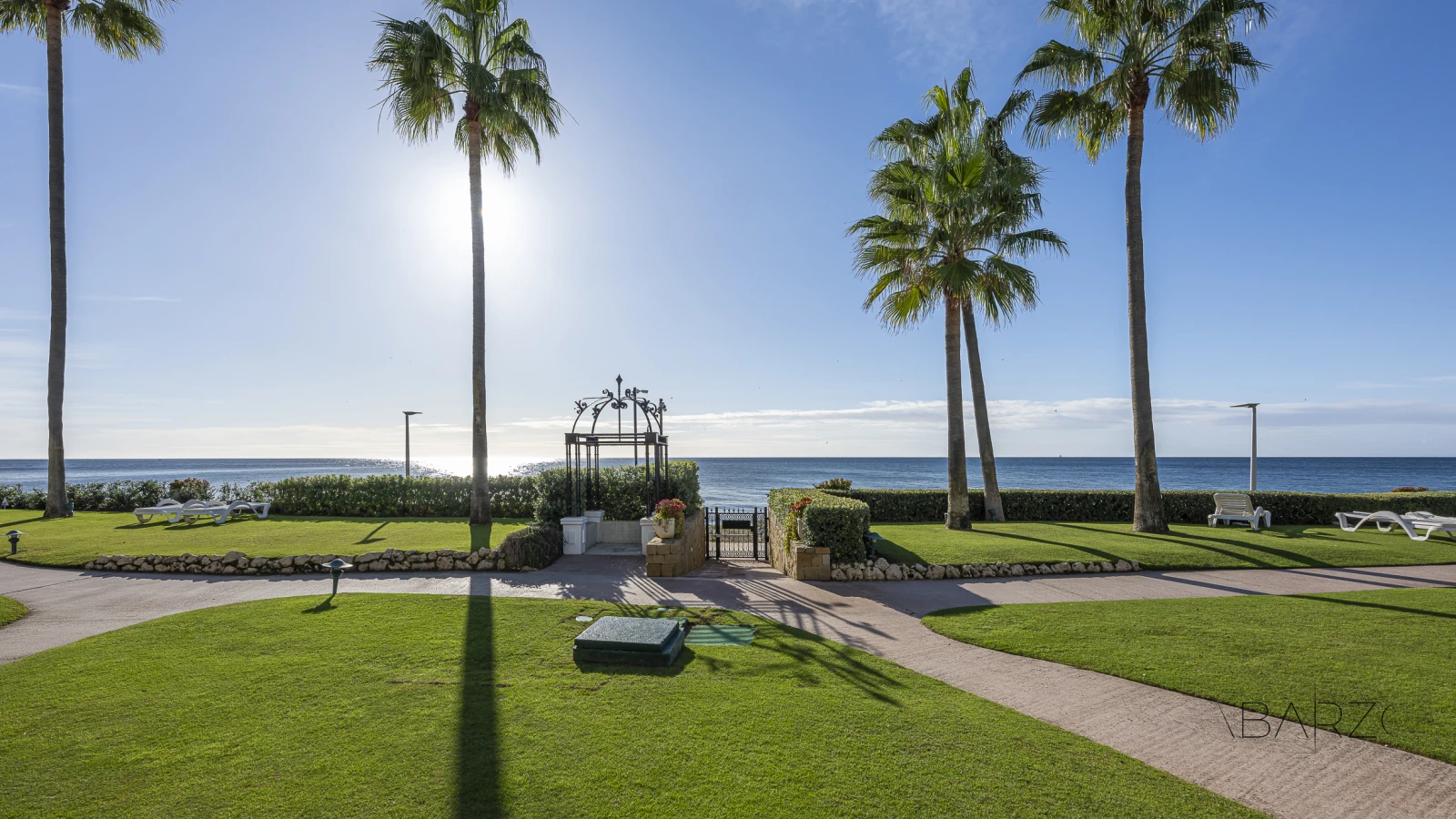 Renovated Apartment on the First Line in Estepona — interior, New Golden Mile, Estepona (27 of 30)
