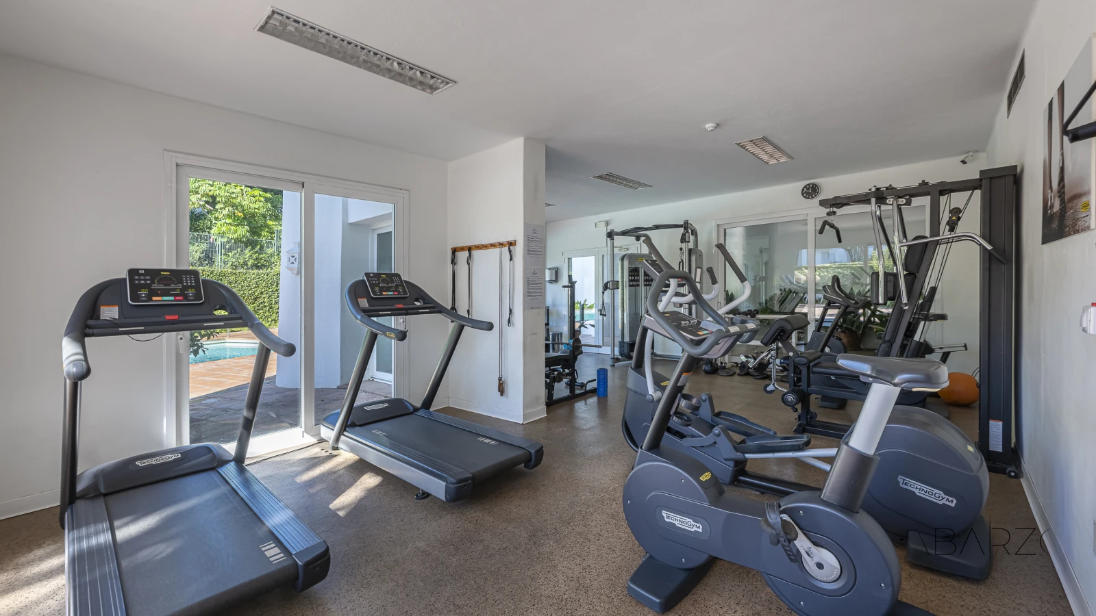 Renovated Apartment on the First Line in Estepona — interior, New Golden Mile, Estepona (24 of 30)