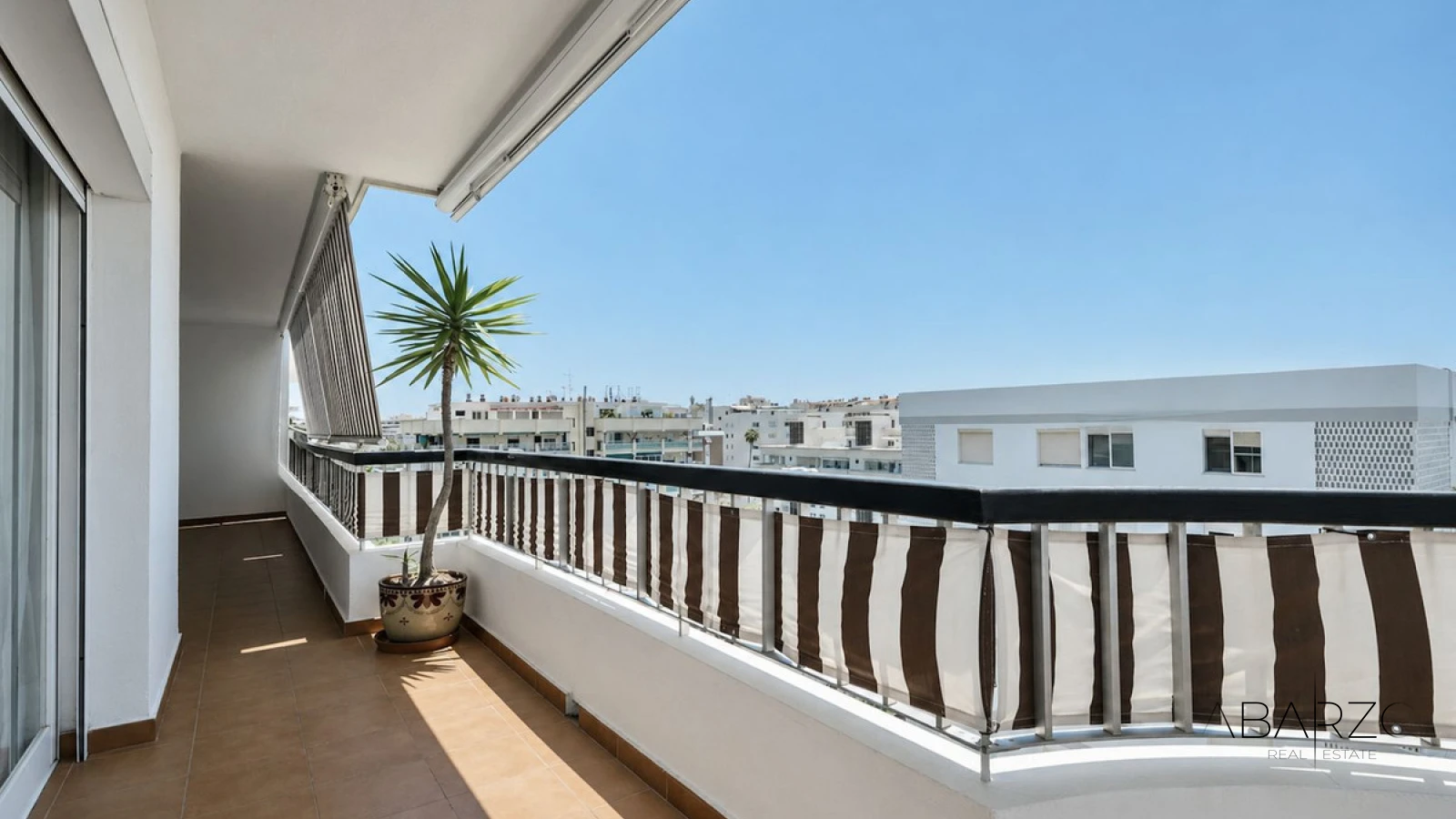 Apartment with Sea and Mountain Views in Marbella Center — interior, Marbella Centro, Marbella (41 of 45)