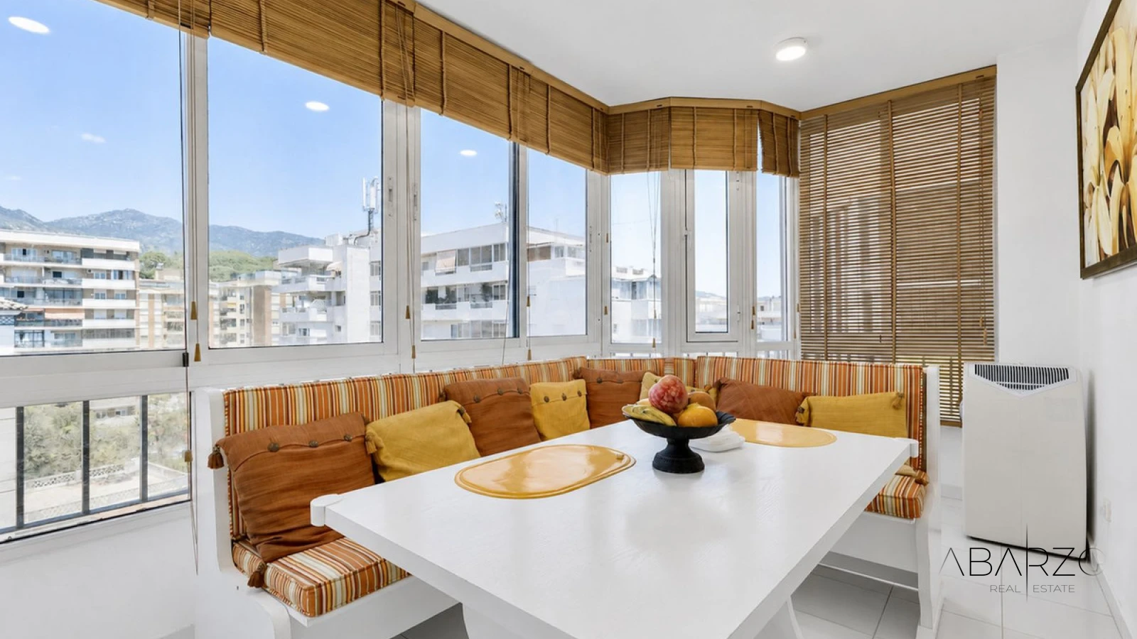 Apartment with Sea and Mountain Views in Marbella Center — luxury property for sale in Marbella Centro, Marbella
