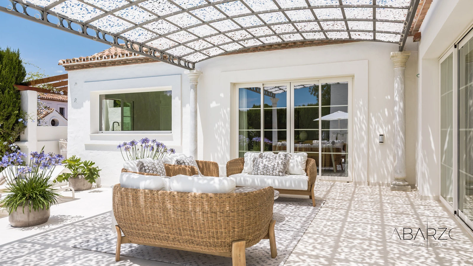Средиземноморская вилла с садом и бассейном в Гуадальмина Альта — interior, Guadalmina Alta, San Pedro de Alcántara (27 of 37)