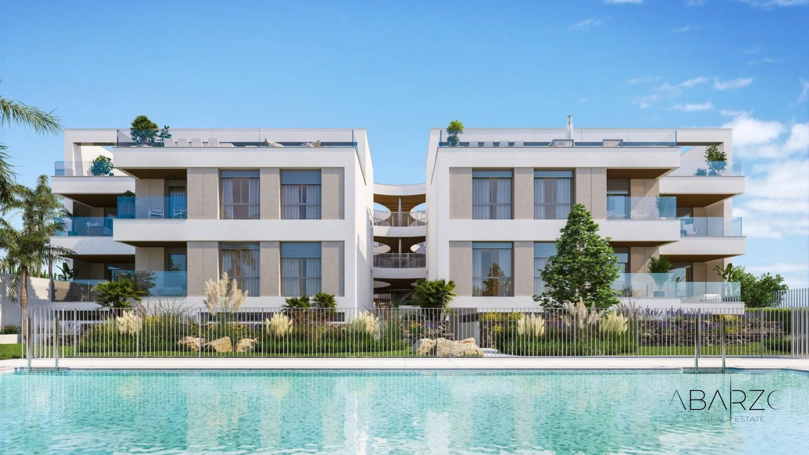 Apartment near beach with panoramic terrace in Elviria, Marbella — luxury property for sale in Marbella East, Marbella