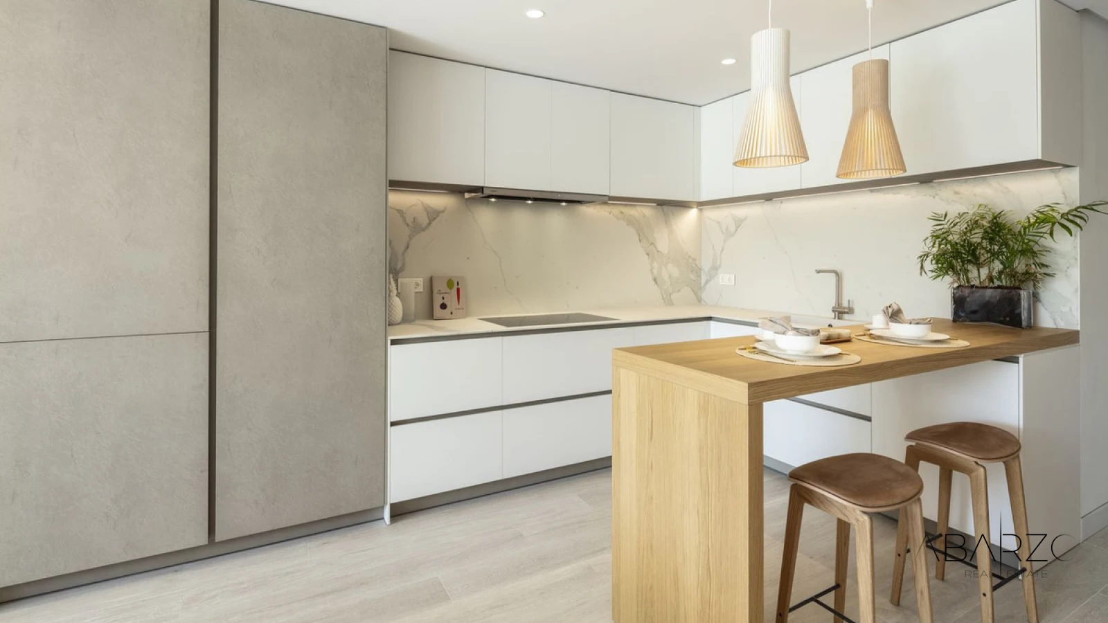 Ground-Floor Apartment with Terrace in Puente Romano, Marbella Golden Mile — interior, Golden Mile, Marbella (9 of 23)