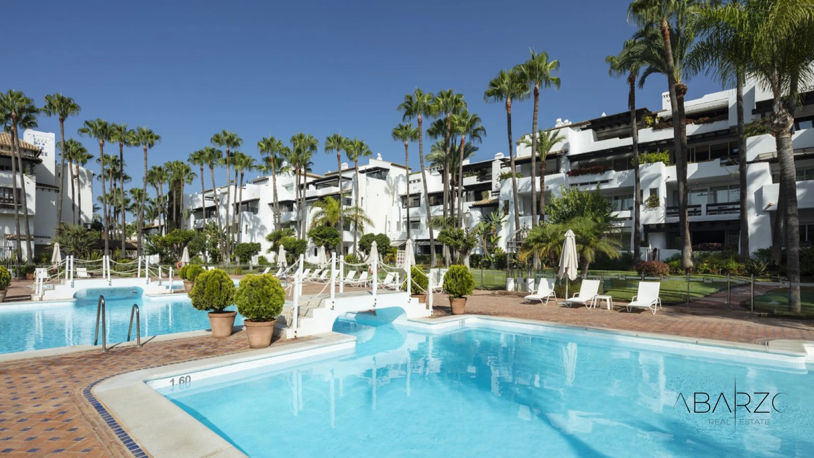 Ground-Floor Apartment with Terrace in Puente Romano, Marbella Golden Mile — interior, Golden Mile, Marbella (23 of 23)