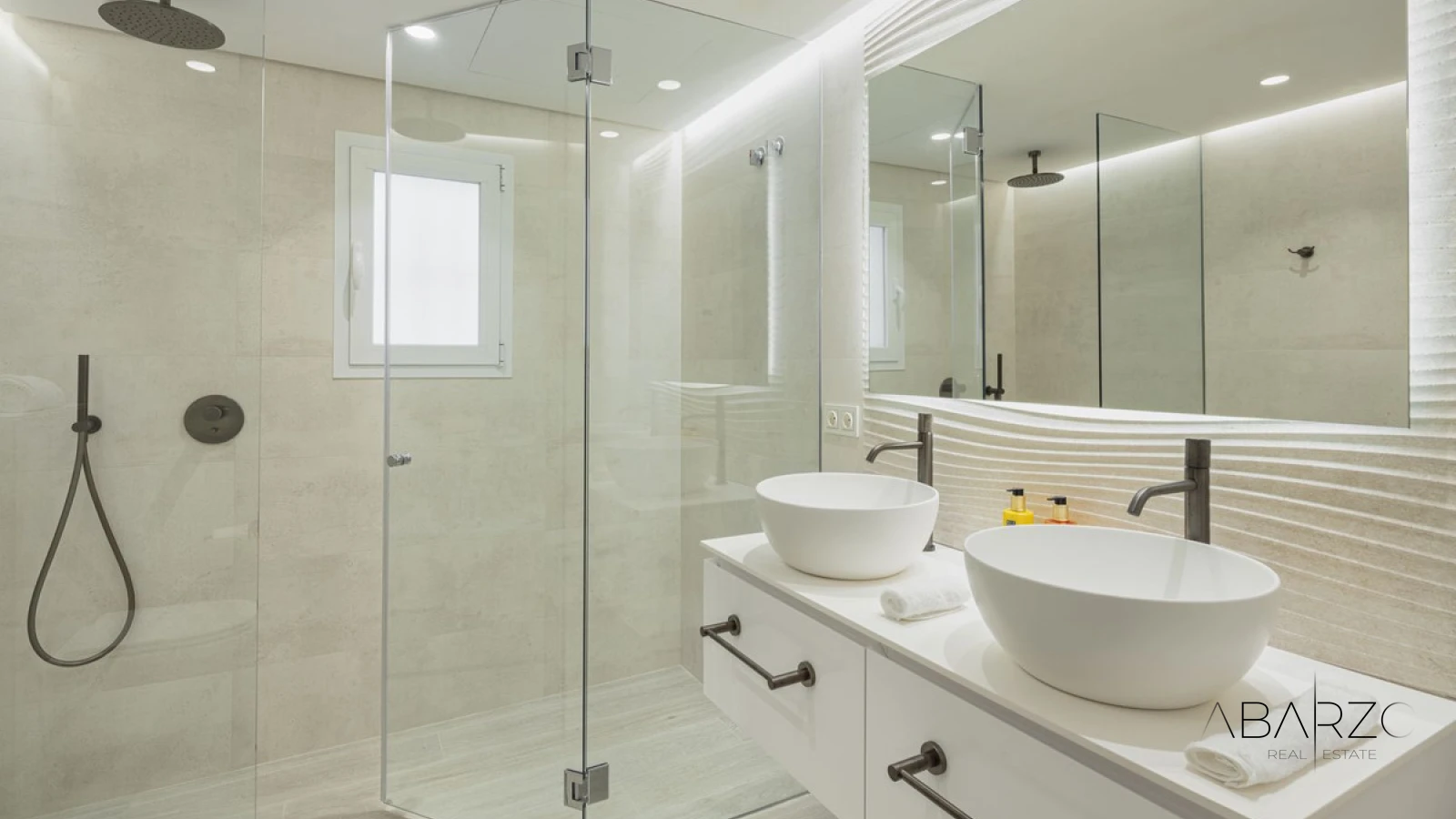 Ground-Floor Apartment with Terrace in Puente Romano, Marbella Golden Mile — interior, Golden Mile, Marbella (14 of 23)