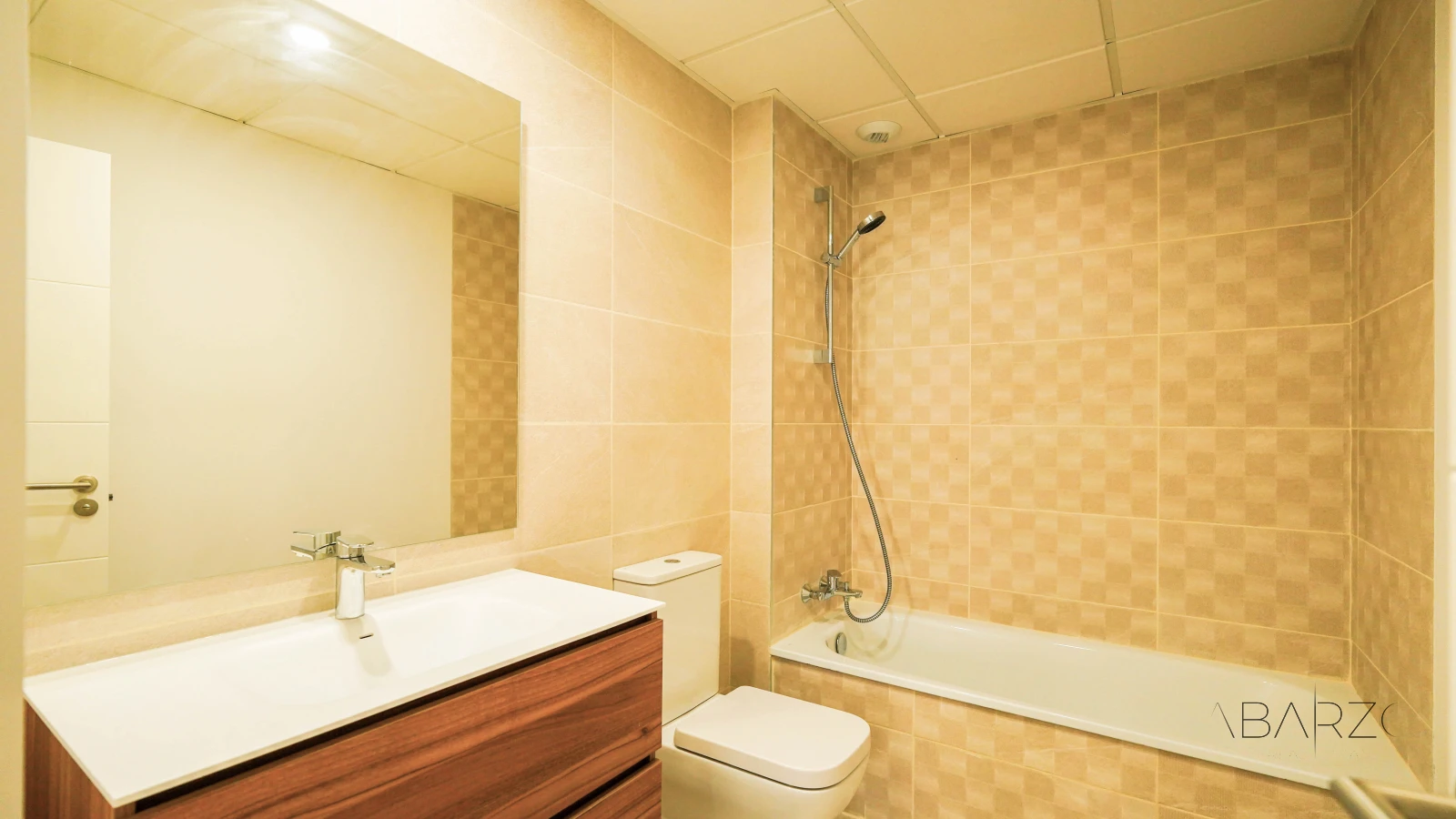 New build apartment with pool and parking near beach in Estepona — interior, Estepona Port, Estepona (22 of 48)