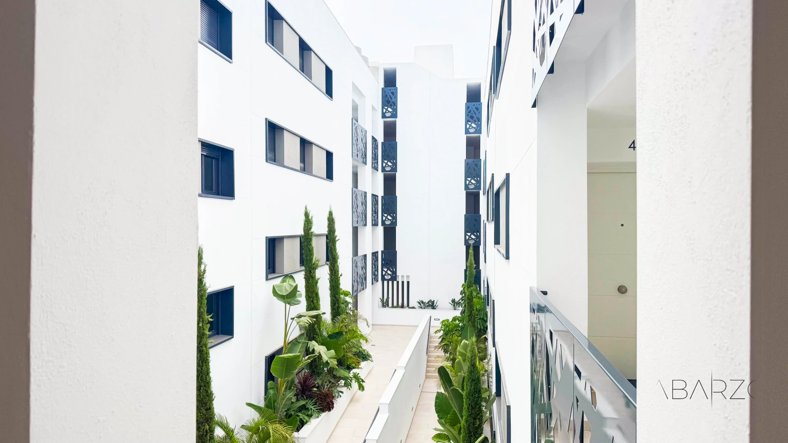 New build apartment with pool and parking near beach in Estepona — interior, Estepona Port, Estepona (27 of 48)