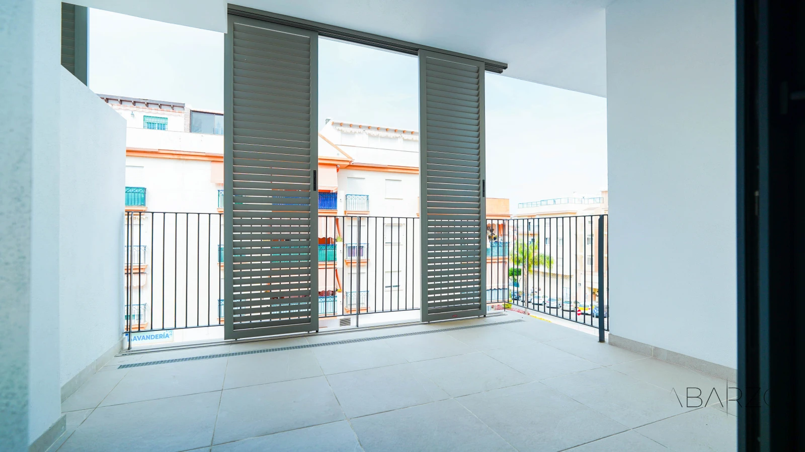 New build apartment with pool and parking near beach in Estepona — interior, Estepona Port, Estepona (9 of 48)