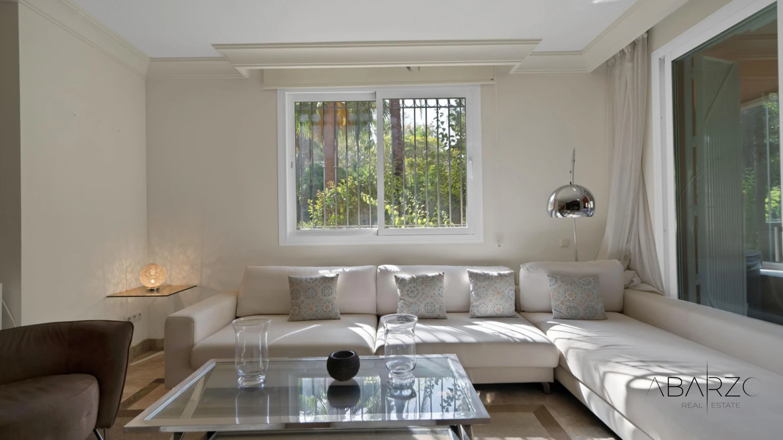 Ground Floor Apartment with Jacuzzi and Golf Views, in Nueva Andalucía — interior, Nueva Andalucía, Marbella (9 of 35)