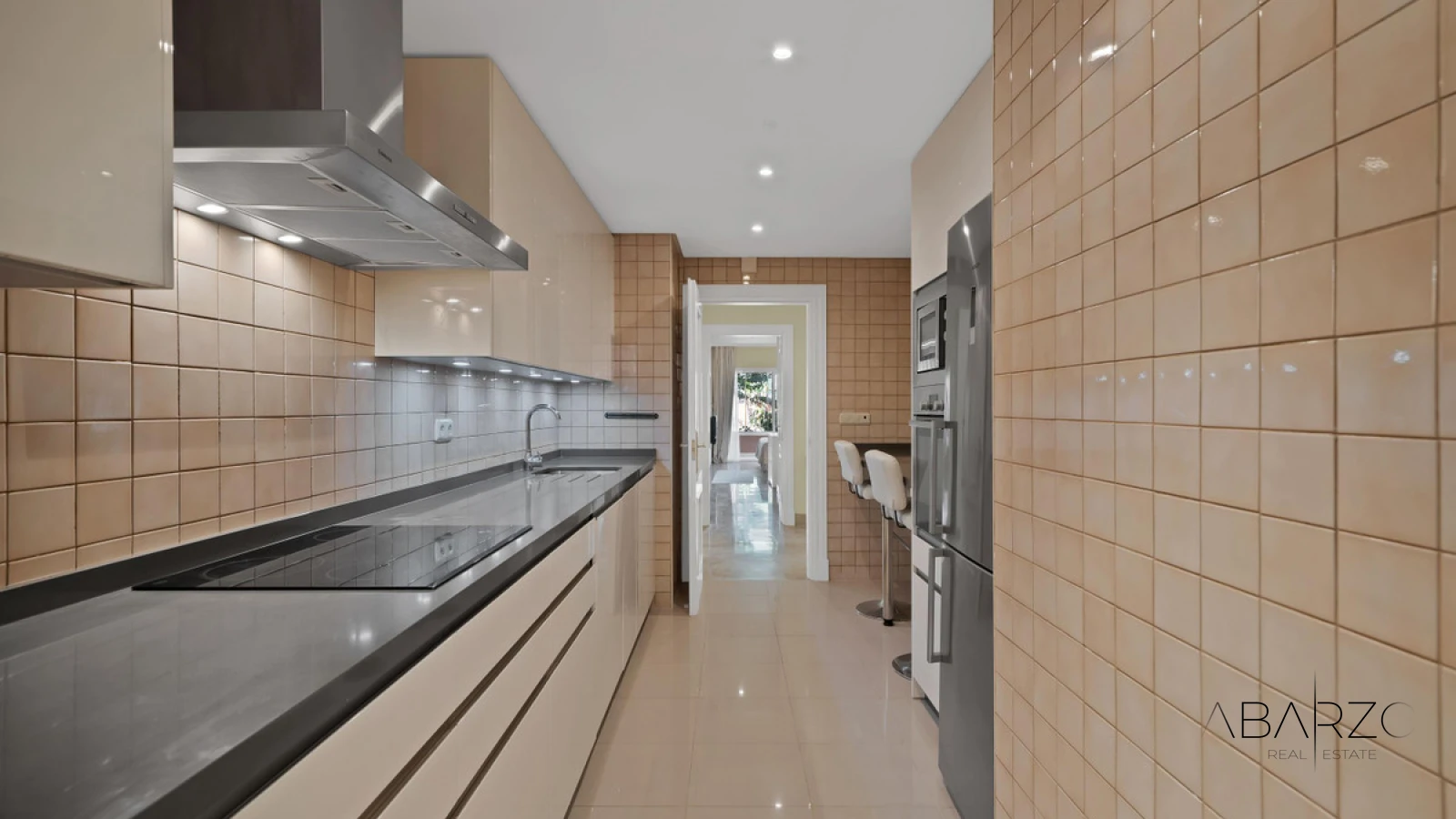 Ground Floor Apartment with Jacuzzi and Golf Views, in Nueva Andalucía — interior, Nueva Andalucía, Marbella (23 of 35)