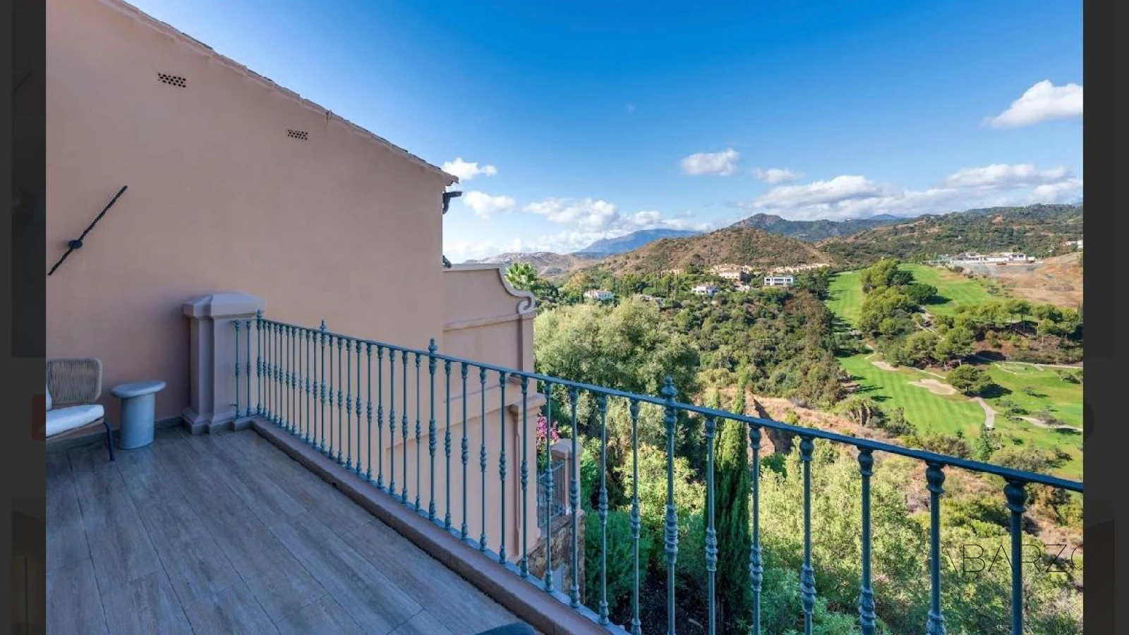 Renovated townhouse with golf and sea views in Monte Halcones, Benahavis — interior, Los Arqueros, Benahavís (30 of 48)