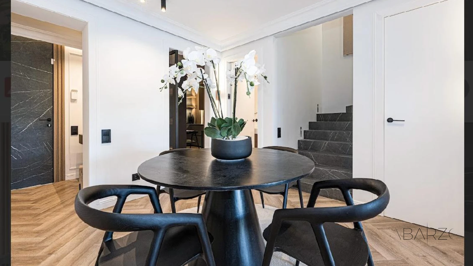 Renovated townhouse with golf and sea views in Monte Halcones, Benahavis — interior, Los Arqueros, Benahavís (7 of 48)