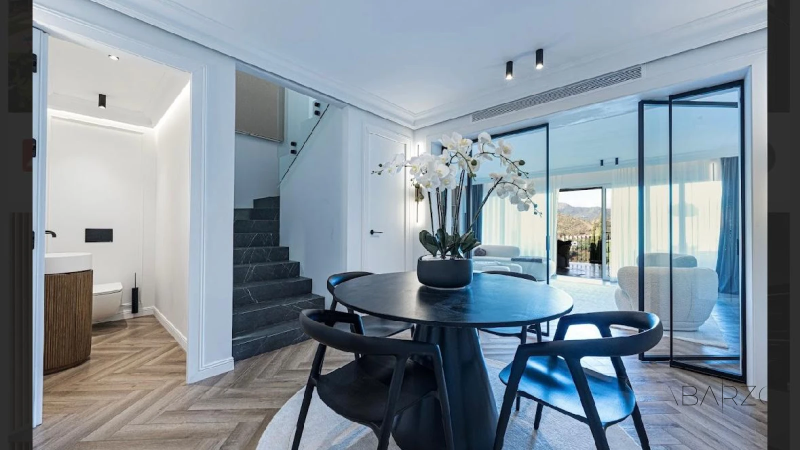 Renovated townhouse with golf and sea views in Monte Halcones, Benahavis — interior, Los Arqueros, Benahavís (4 of 48)