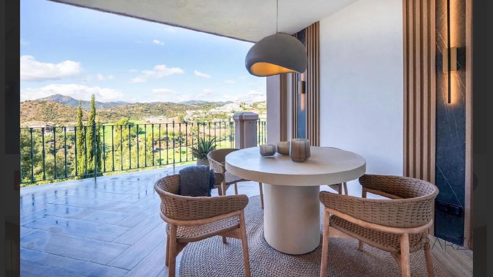 Renovated townhouse with golf and sea views in Monte Halcones, Benahavis — interior, Los Arqueros, Benahavís (20 of 48)