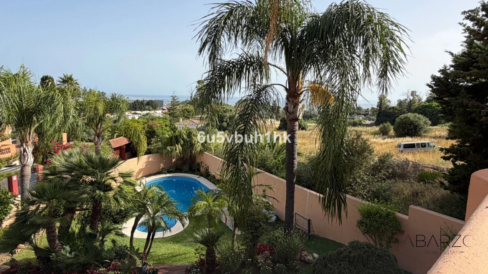 Semi-detached villa in Bello Horizonte Marbella with private pool and sea views — interior, Marbella Centro, Marbella (26 of 44)