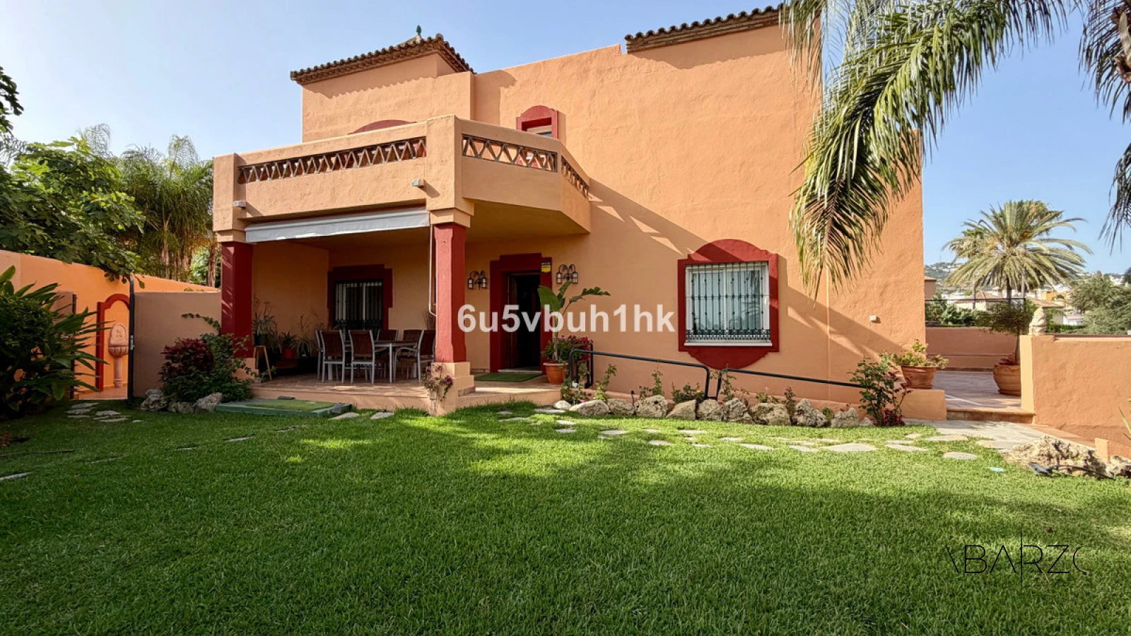 Semi-detached villa in Bello Horizonte Marbella with private pool and sea views — interior, Marbella Centro, Marbella (16 of 44)