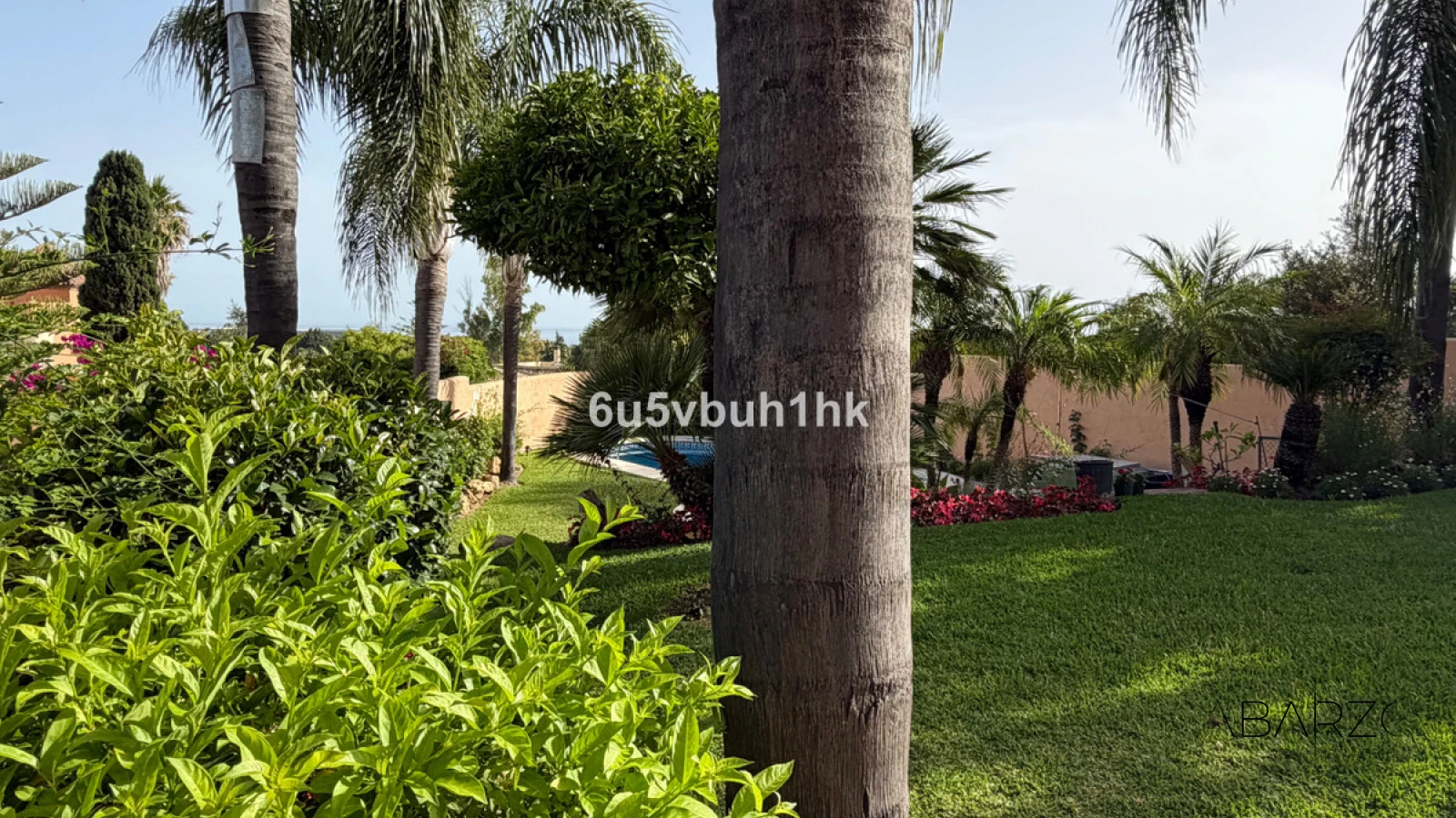 Semi-detached villa in Bello Horizonte Marbella with private pool and sea views — interior, Marbella Centro, Marbella (9 of 44)