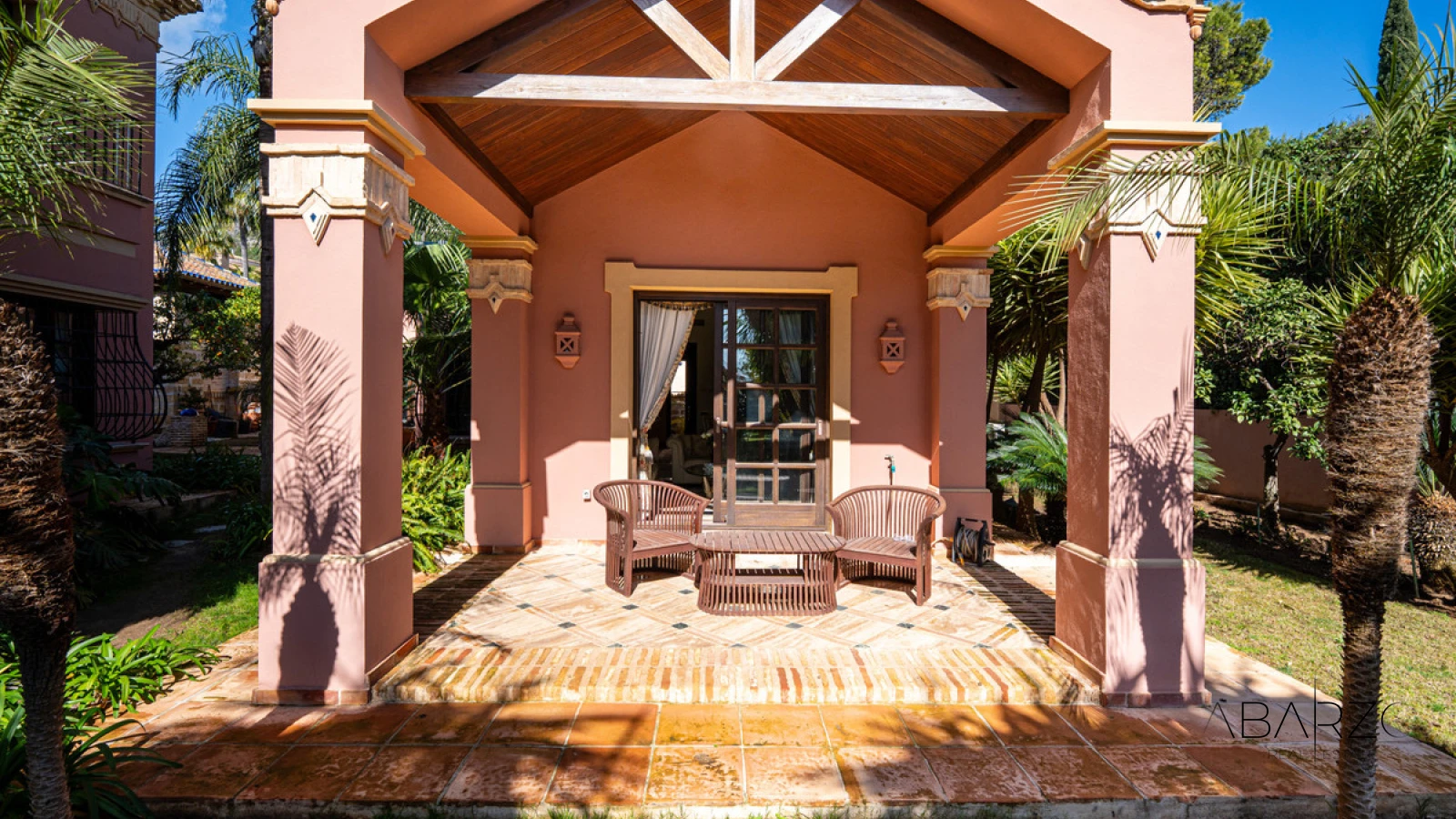 Luxury villa with sea and mountain views in Sierra Blanca — interior, Golden Mile, Marbella (43 of 49)