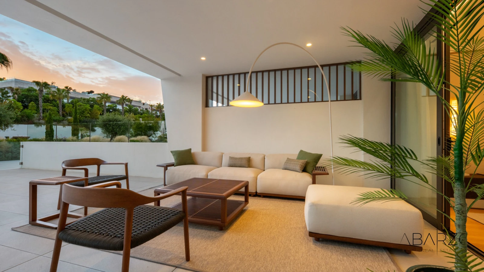 Duplex Apartment by FENDI Casa in The Golden Mile, Marbella — interior, Golden Mile, Marbella (28 of 33)