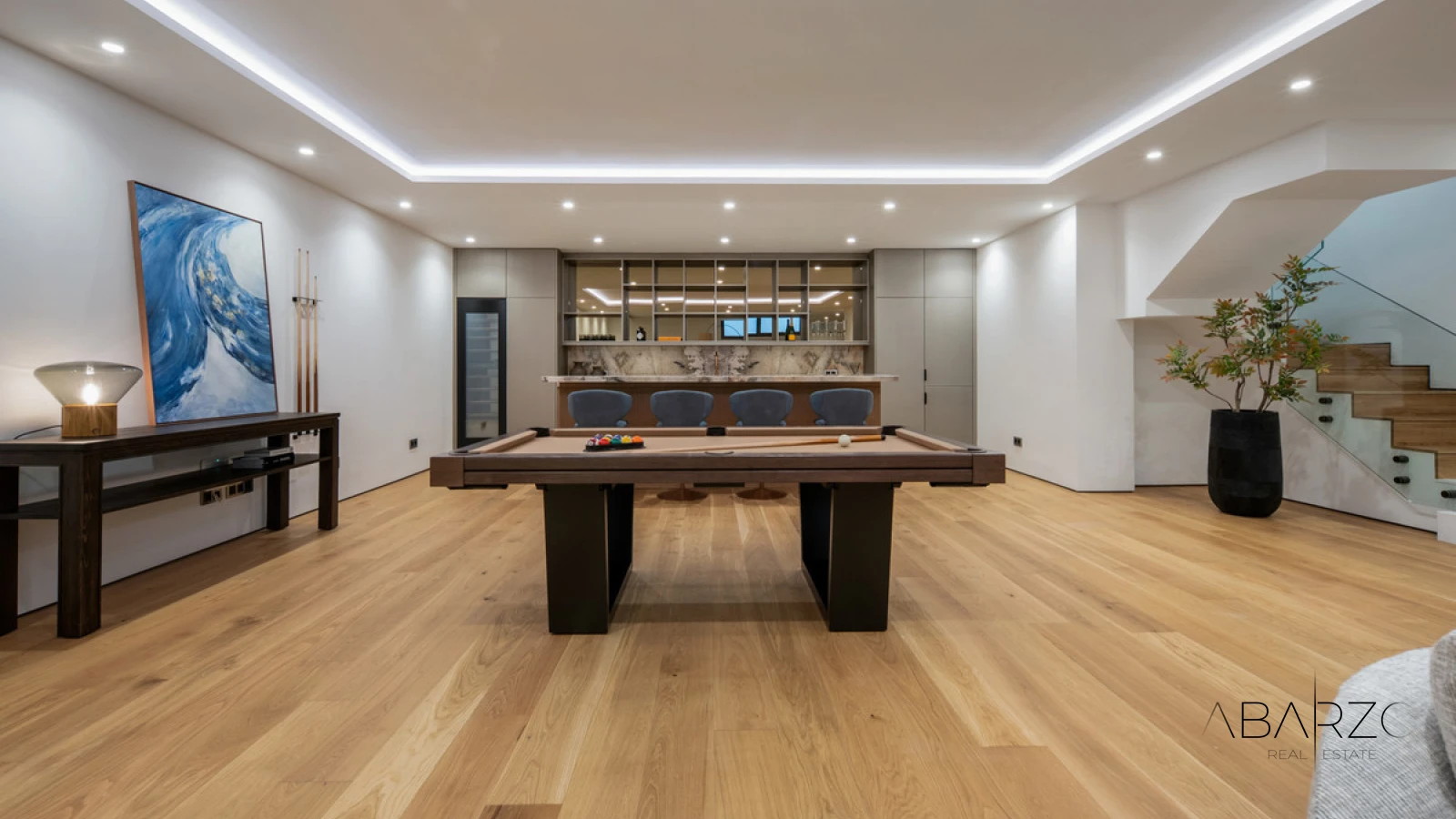 Duplex Apartment by FENDI Casa in The Golden Mile, Marbella — interior, Golden Mile, Marbella (22 of 33)