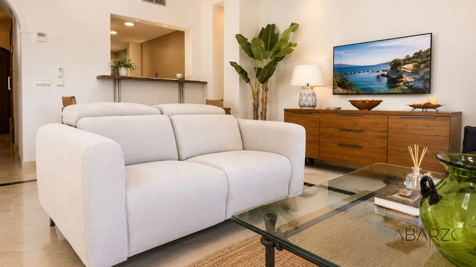 Reformed Townhouse with Mountain and Sea Views in Benahavis — interior, Los Arqueros, Benahavís (21 of 29)