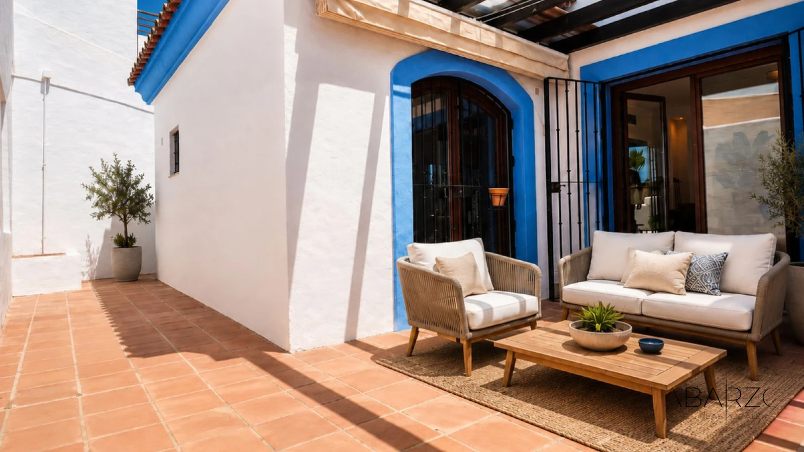 Reformed Townhouse with Mountain and Sea Views in Benahavis — interior, Los Arqueros, Benahavís (11 of 29)