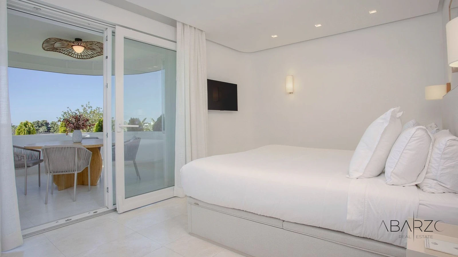 Apartment on golf front line with sea views in Costa del Sol — interior, Guadalmina Alta, San Pedro de Alcántara (2 of 10)