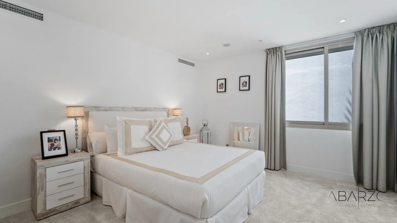 Modern Villa with Sea Views and Pool in Las Chapas, Marbella — interior, Marbella East, Marbella (21 of 49)