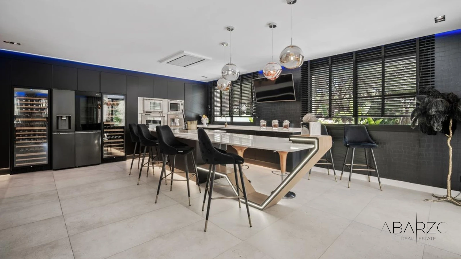 Modern Villa with Sea Views and Pool in Las Chapas, Marbella — interior, Marbella East, Marbella (5 of 49)