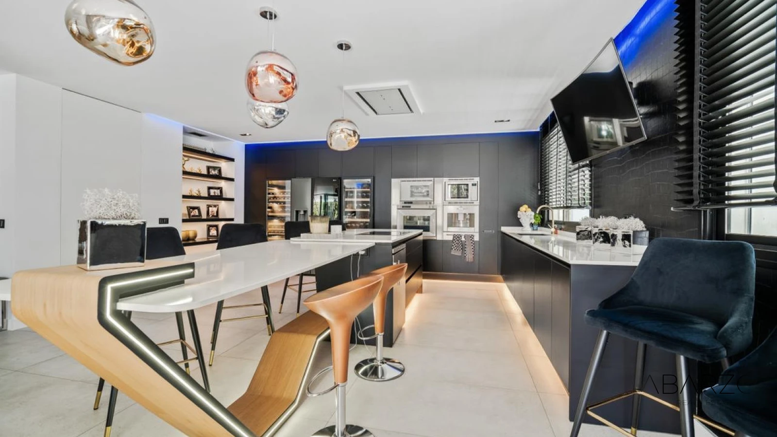Modern Villa with Sea Views and Pool in Las Chapas, Marbella — interior, Marbella East, Marbella (4 of 49)