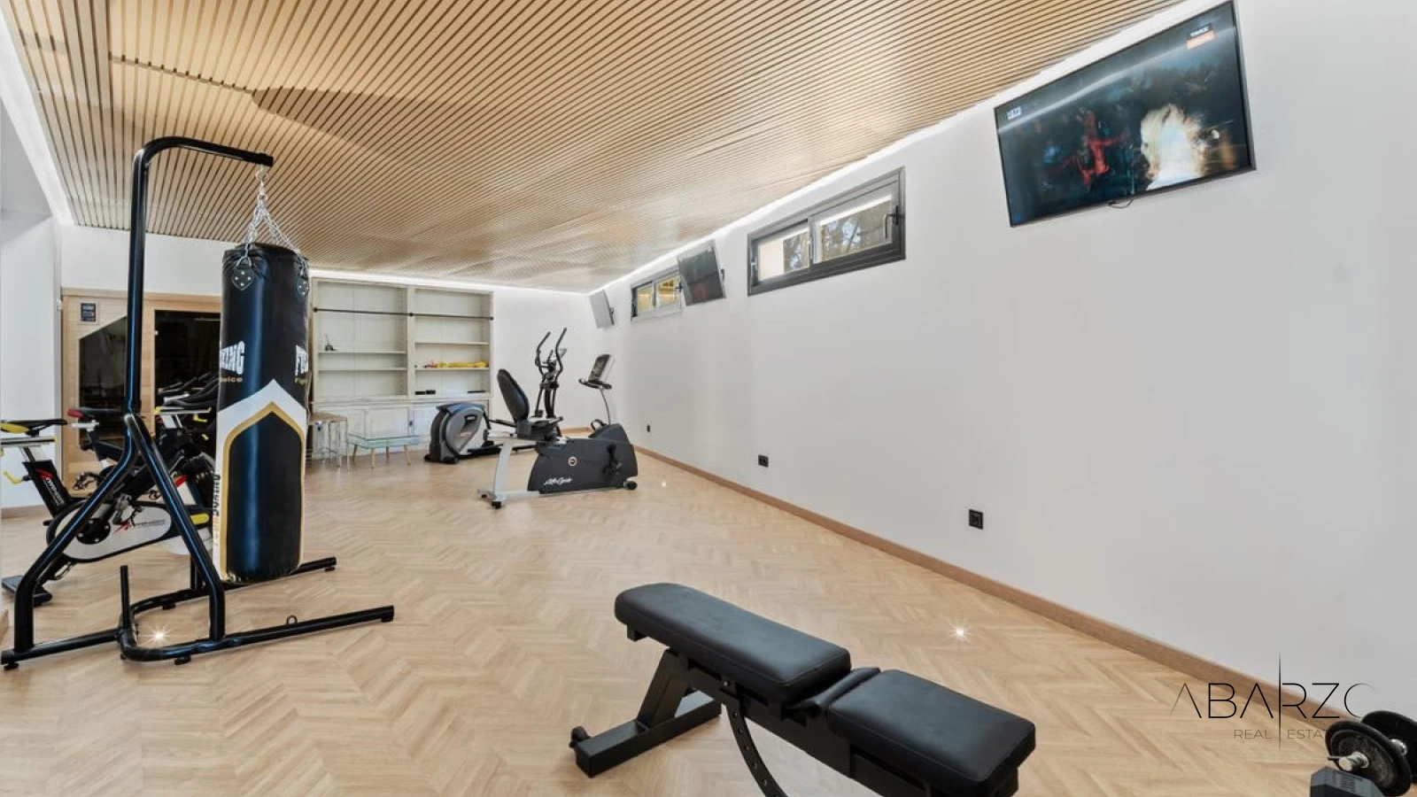 Modern Villa with Sea Views and Pool in Las Chapas, Marbella — interior, Marbella East, Marbella (41 of 49)