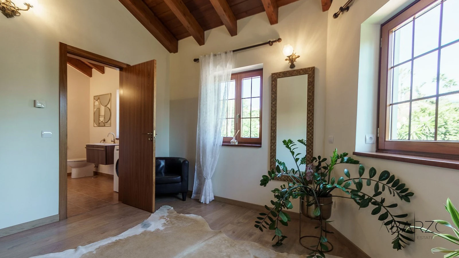 Modern Villa with Sea Views in El Rosario, Marbella — interior, Marbella East, Marbella (20 of 37)