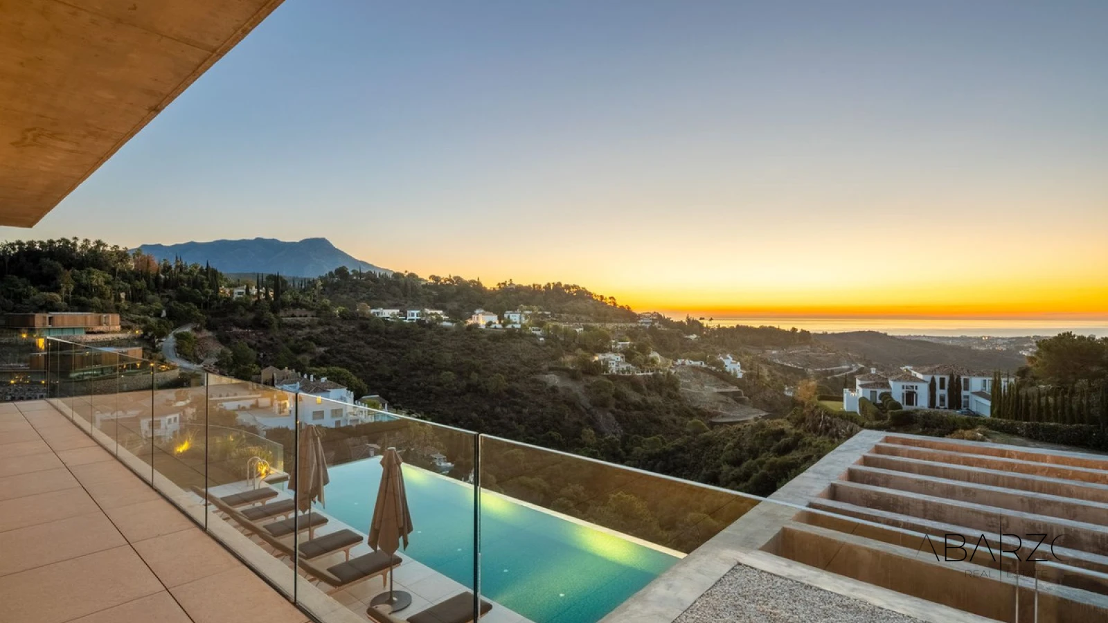 New luxury villa with sea and mountain views in El Madroñal, Benahavís — interior, El Madroñal, Benahavís (14 of 39)