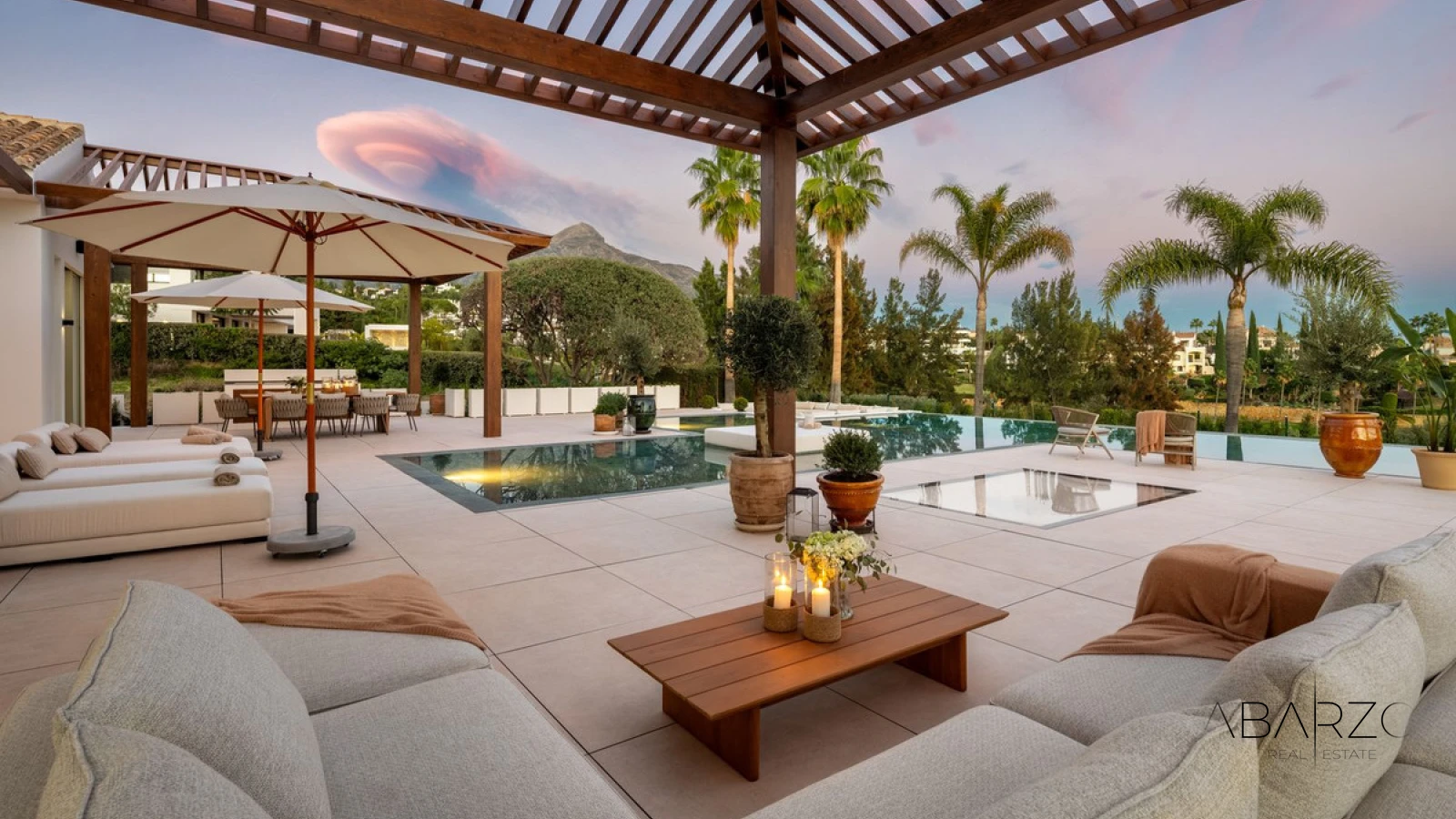 Mediterranean Frontline Golf Villa in Los Naranjos, Nueva Andalucía — interior, Nueva Andalucía, Marbella (32 of 32)
