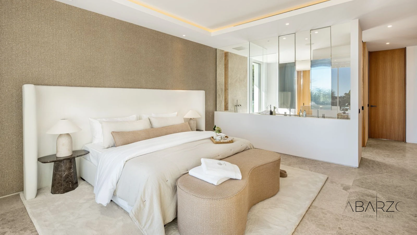 Mediterranean Frontline Golf Villa in Los Naranjos, Nueva Andalucía — interior, Nueva Andalucía, Marbella (26 of 32)